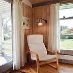 펜션 Three-bedroom In