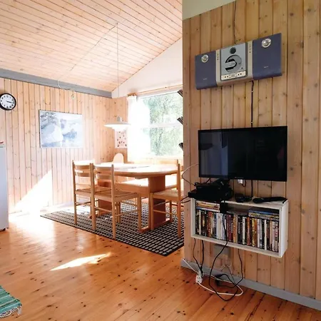 3 Bedroom Lovely In *