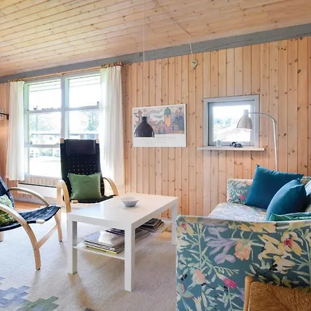 3 Bedroom Lovely In